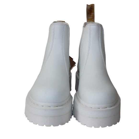Dr. Martens VEGAN quad mono White Chelsea Boots Women's 8 MEW! - Picture 10 of 10